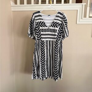 Women’s Geometric V-Neck Dress